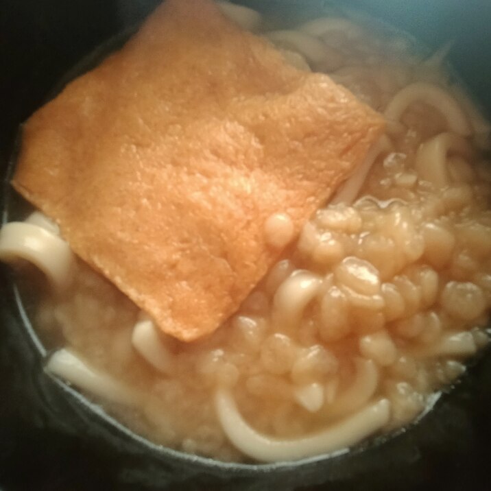 きつね揚げと天かすのうどん